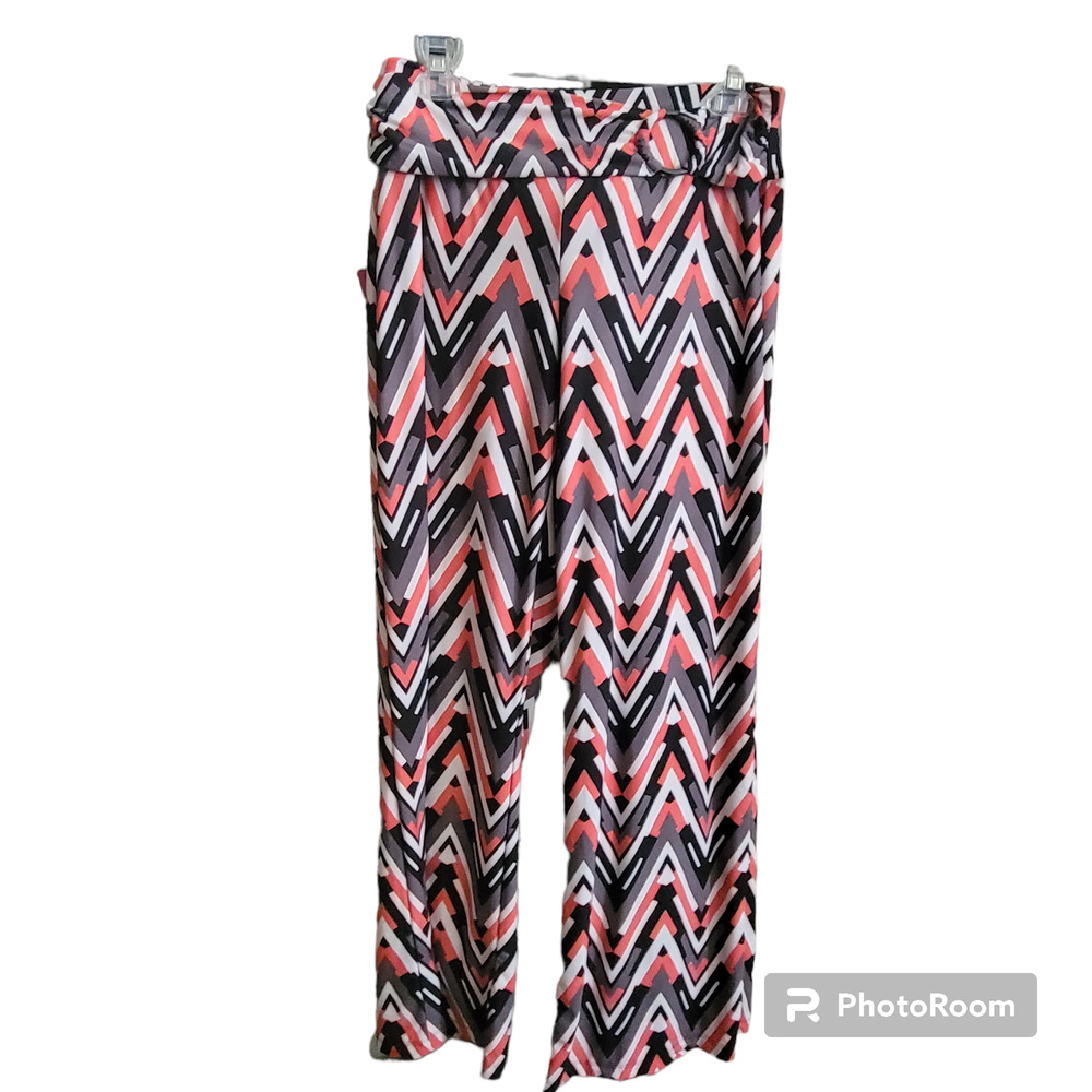 Robert Lewis Leggings Size Medium Very Colorful Geometric Design and‎ Soft Comfy